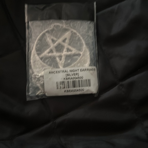 Killstar Ancestral Night Earrings - Picture 4 of 4